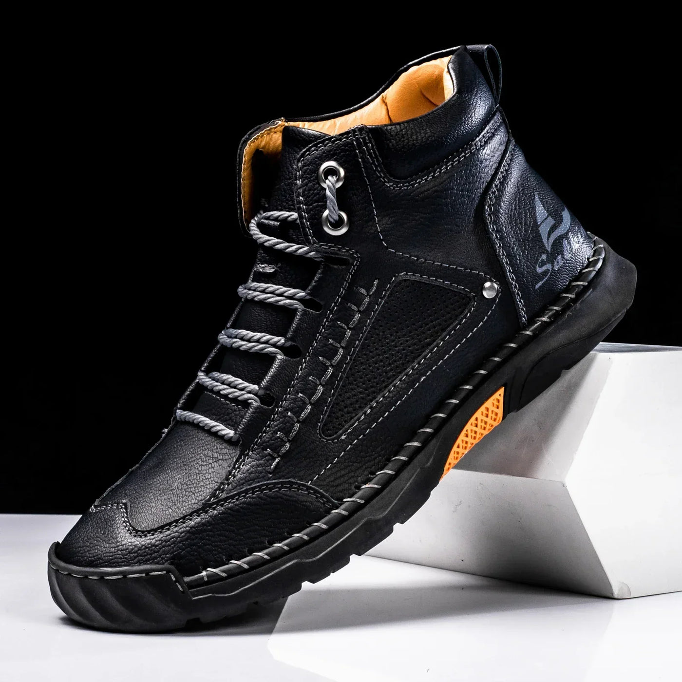 Adrian | Outdoor Leather Ankle Boots